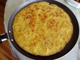 Patatesli Kaşarlı Omlet Tarifi ve Malzemeleri Patatesli Kaşarlı Omlet Tarifi ve Malzemeleri